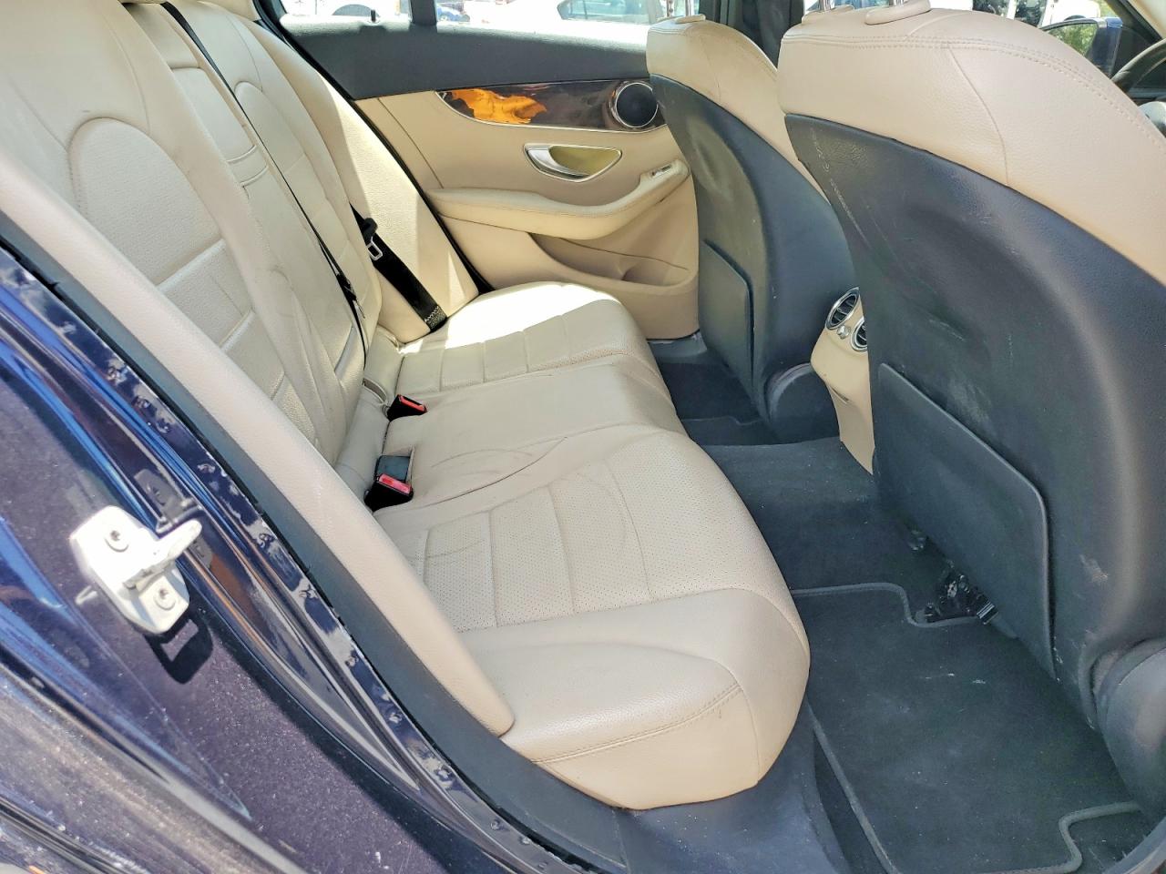 2016 MERCEDES-BENZ C C300