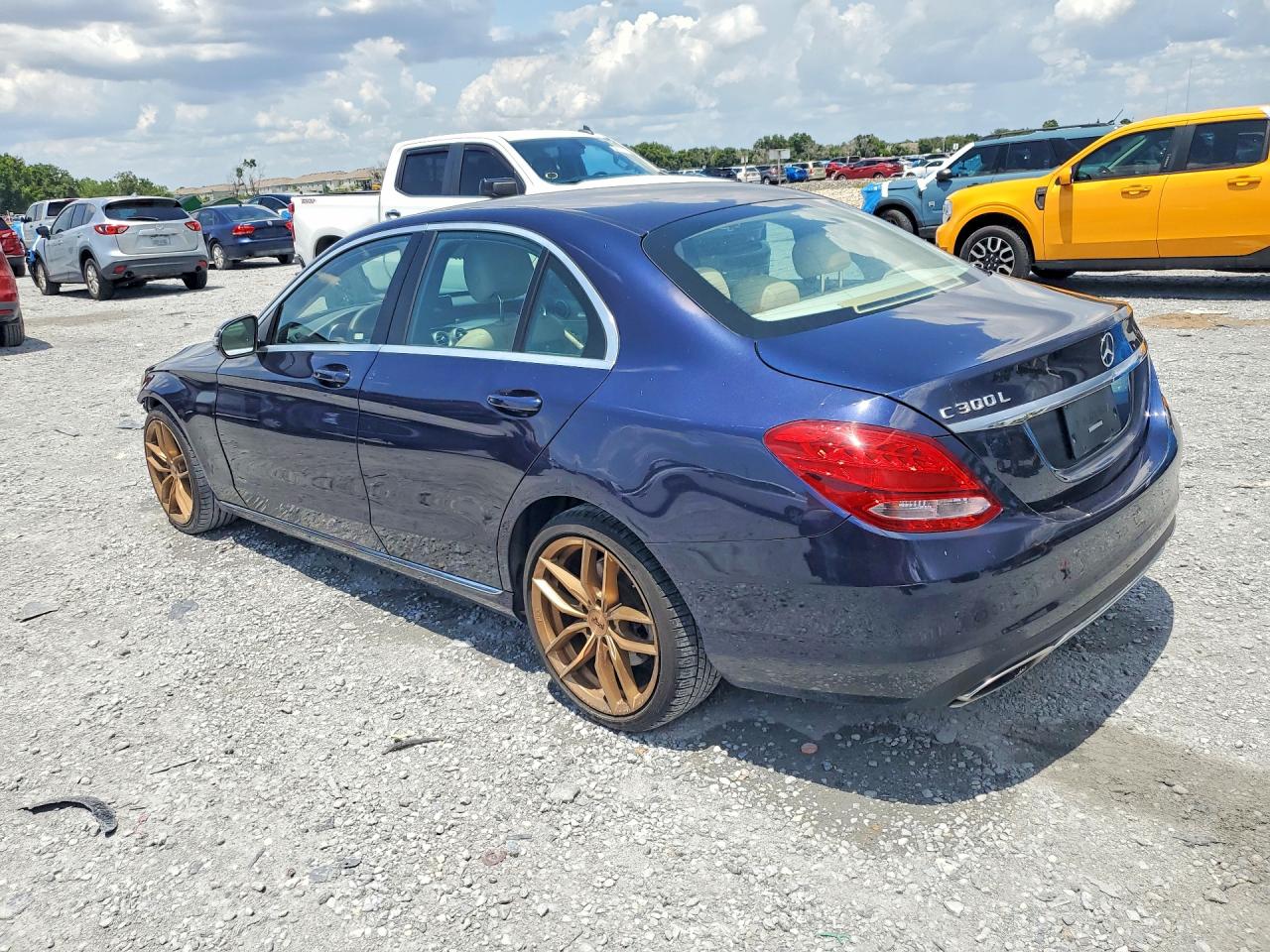2016 MERCEDES-BENZ C C300