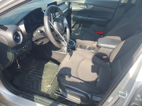 2021 KIA FORTE FE, LXS