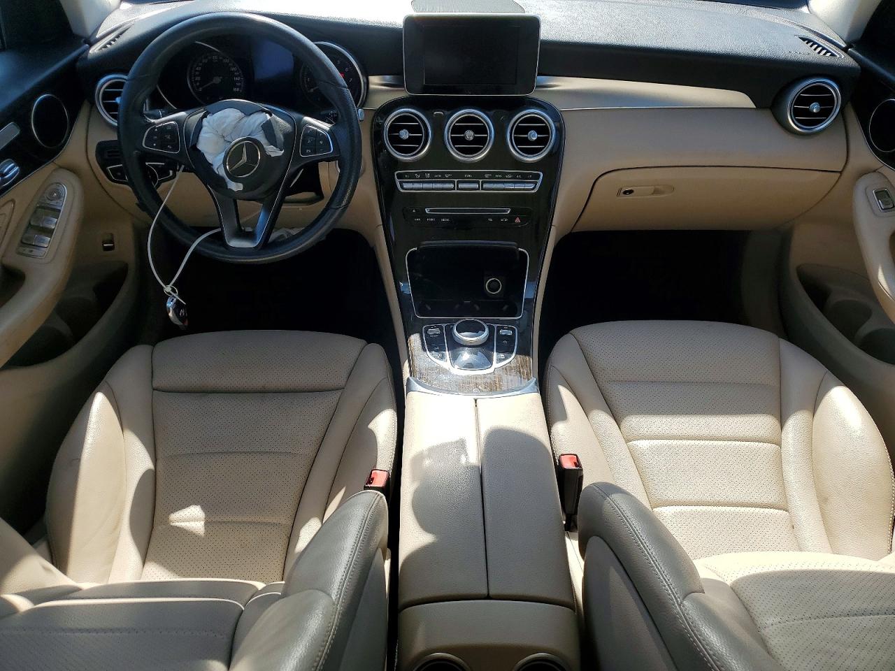 2019 MERCEDES-BENZ GLC GLC300