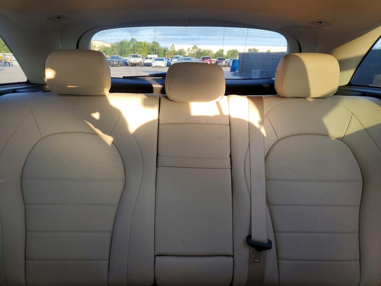 2019 MERCEDES-BENZ GLC GLC300