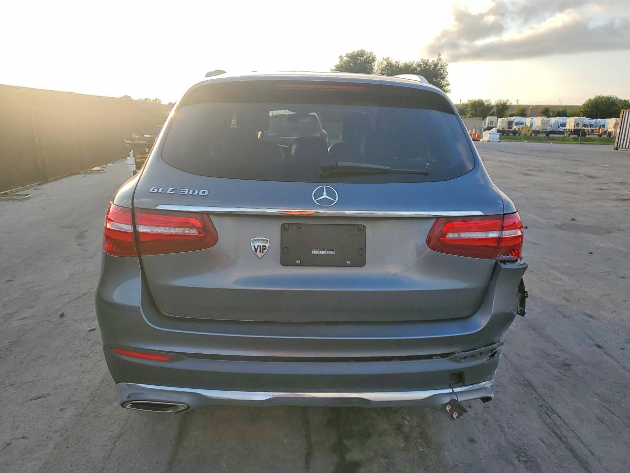 2019 MERCEDES-BENZ GLC GLC300