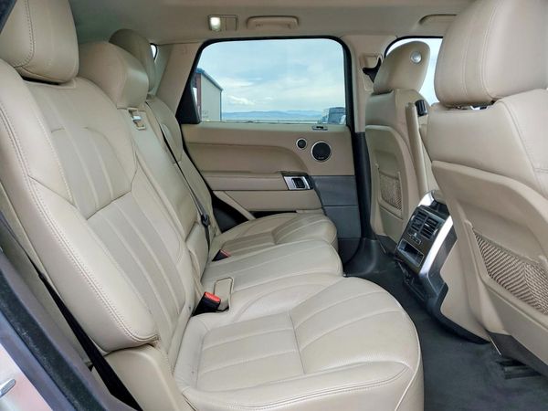2017 LAND ROVER RANGE ROVER SPORT HSE