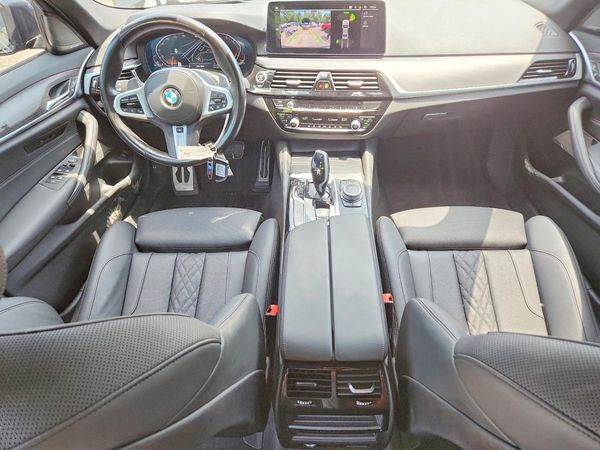 2022 BMW 530 xDrive