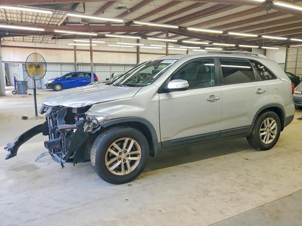 2015 KIA SORENTO GL