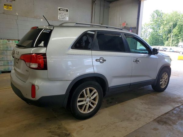 2015 KIA SORENTO GL