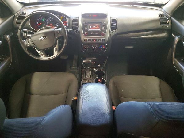 2015 KIA SORENTO GL