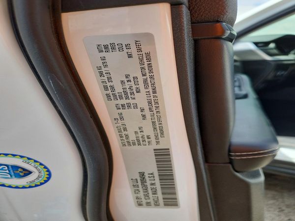 2023 JEEP GRAND CHEROKEE L LAREDO 4X4