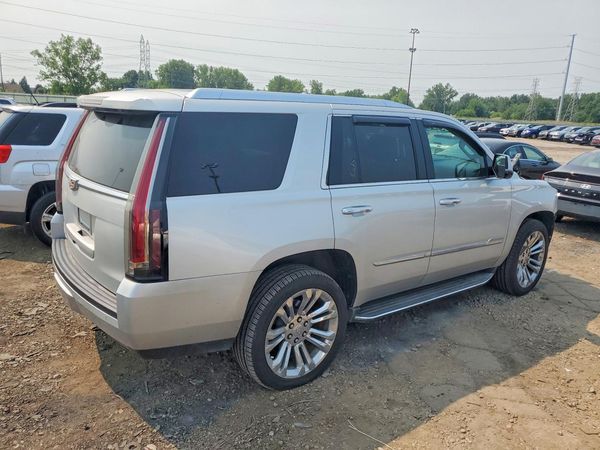 2015 CADILLAC ESCALADE Luxury