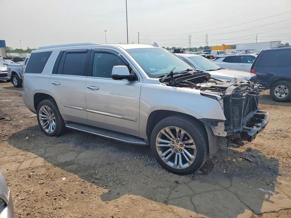 2015 CADILLAC ESCALADE Luxury