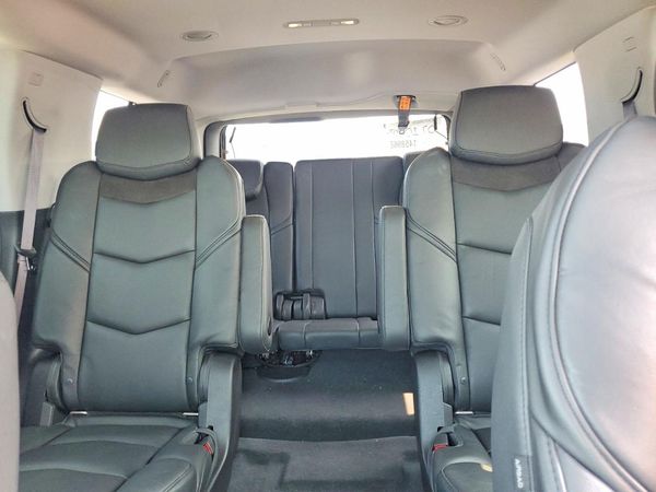 2015 CADILLAC ESCALADE Luxury