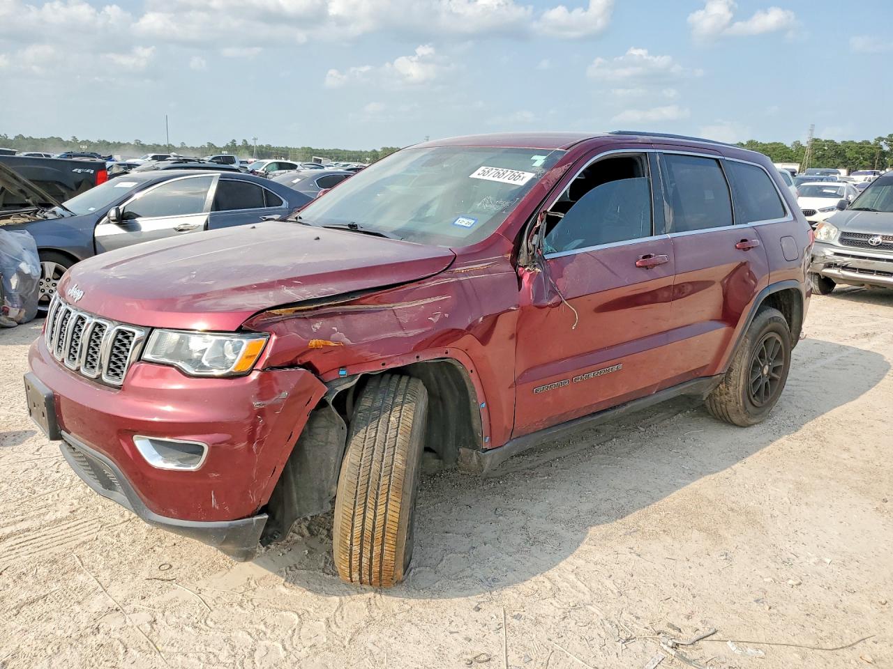 2018 JEEP GRAND CHEROKEE LAREDO 4X2