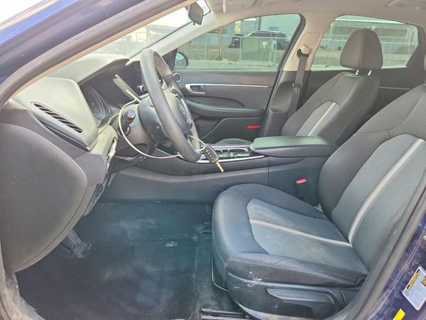 2021 HYUNDAI SONATA SE