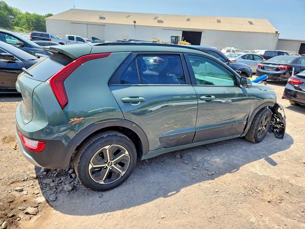 2025 KIA NIRO EX, EX Touring
