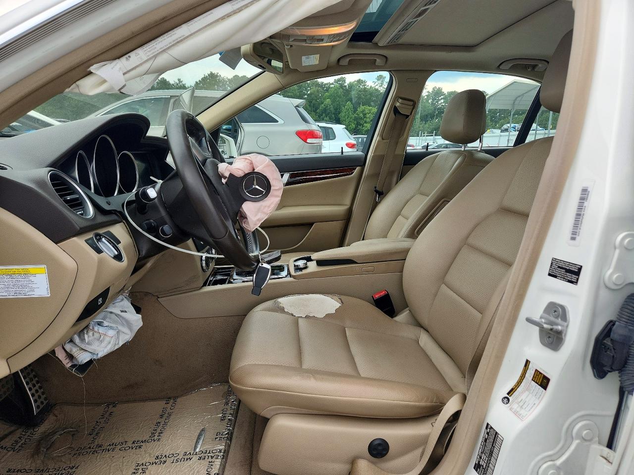 2014 MERCEDES-BENZ C C250