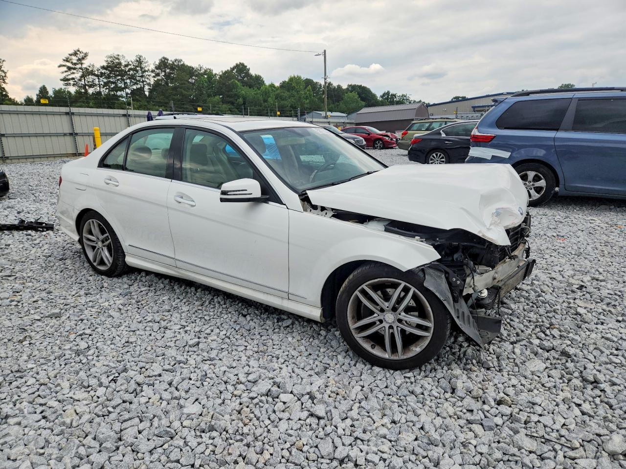 2014 MERCEDES-BENZ C C250