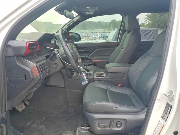 2025 TOYOTA 4RUNNER