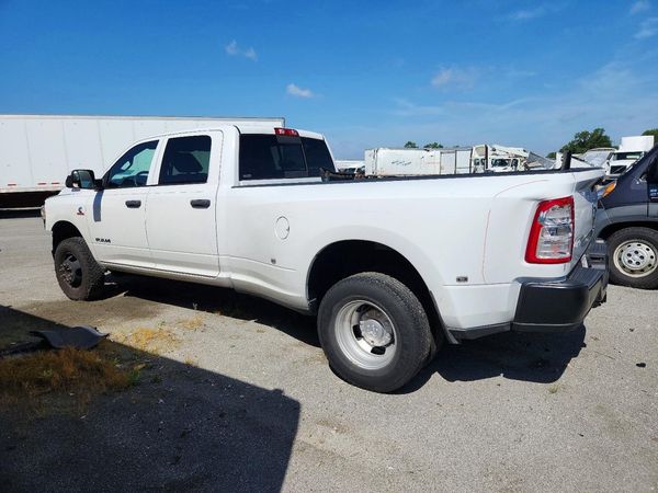 2022 RAM 3500 TRADESMAN CREW CAB 4X4