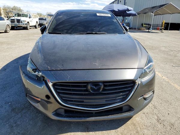 2018 MAZDA 3