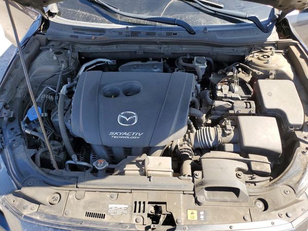 2018 MAZDA 3
