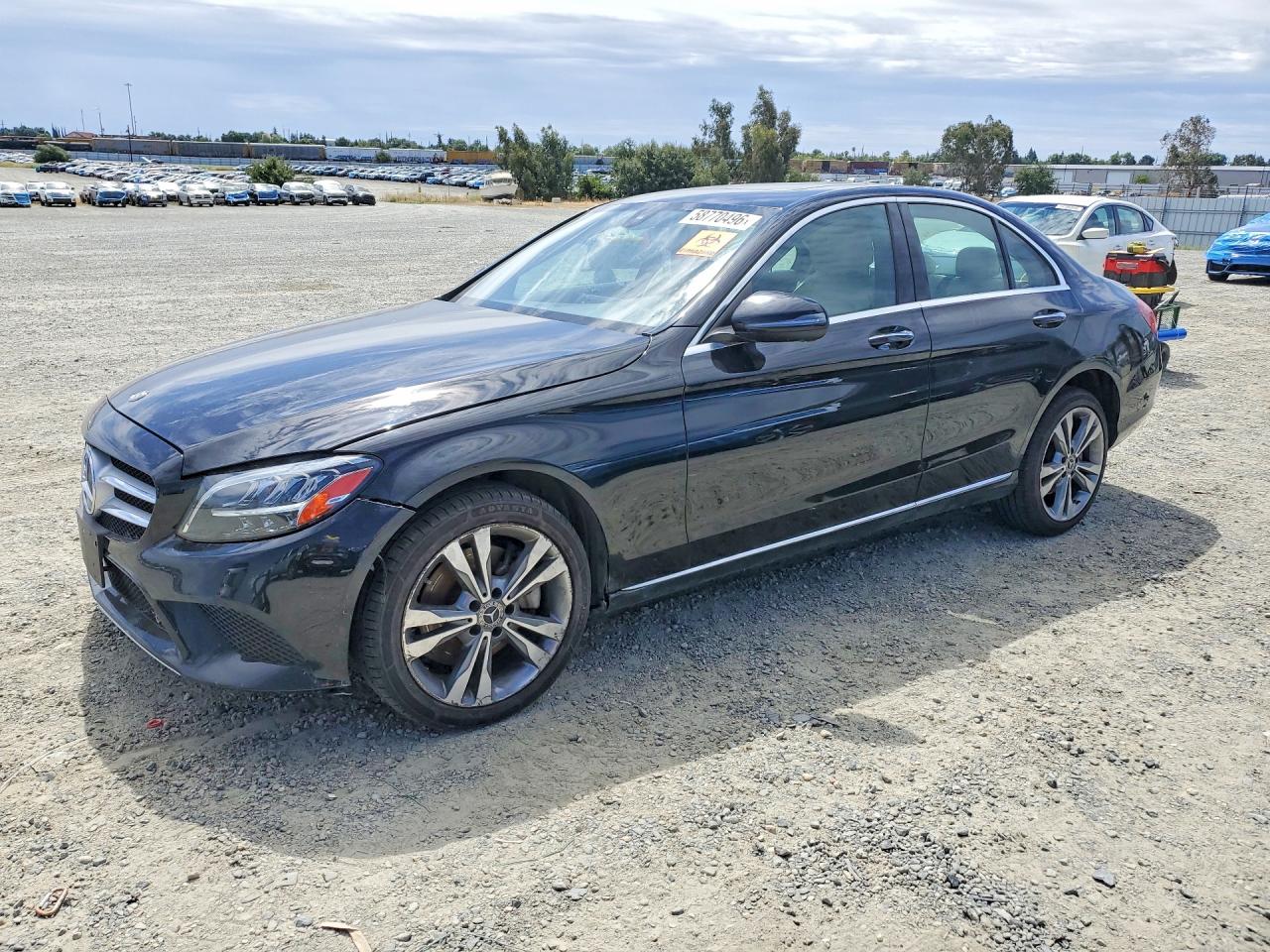 2020 MERCEDES-BENZ C-CLASS C300-4M — Front 3/4