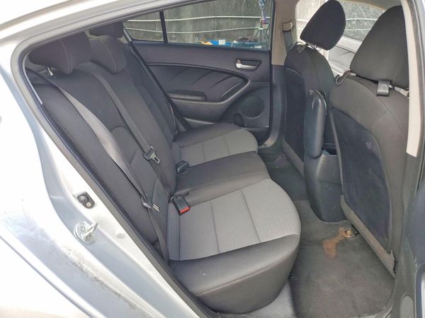 2018 KIA FORTE LX Base