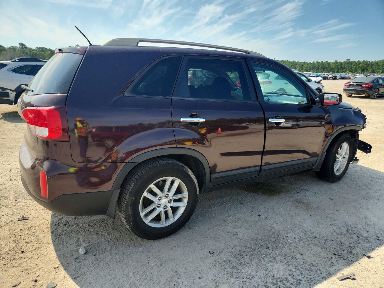 2015 KIA SORENTO GL