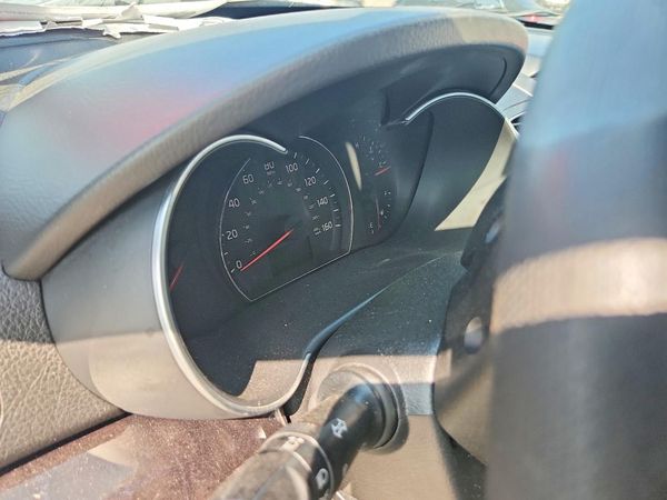 2015 KIA SORENTO GL