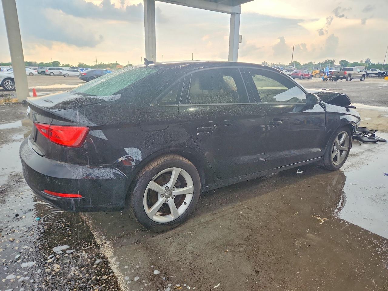 2016 AUDI A3