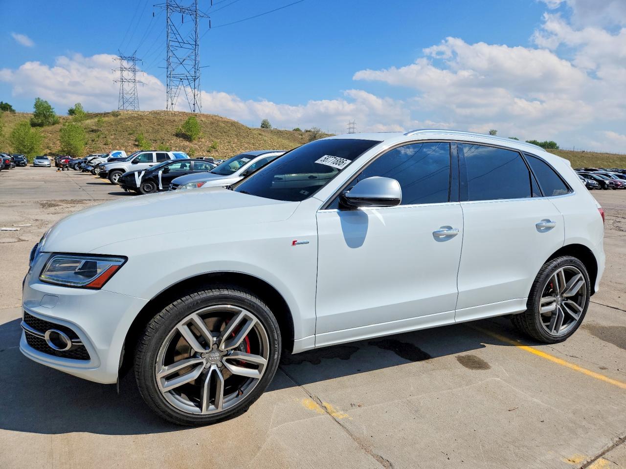 2016 AUDI SQ5 quattro Premium Plus