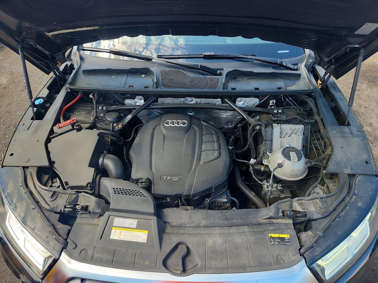 2018 AUDI Q5 quattro Premium Plus