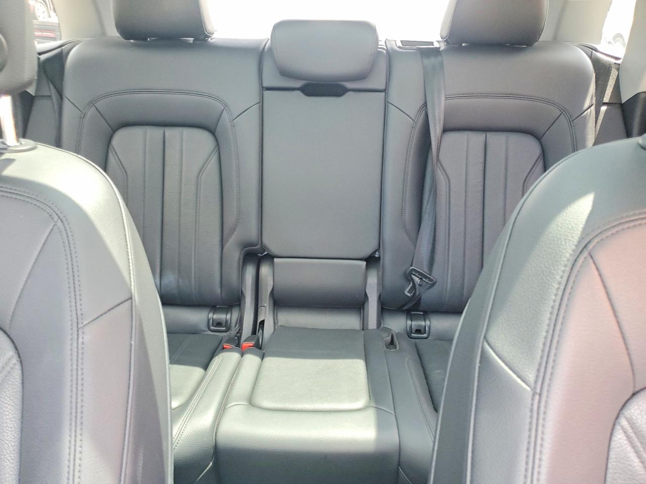 2018 AUDI Q5 quattro Premium Plus