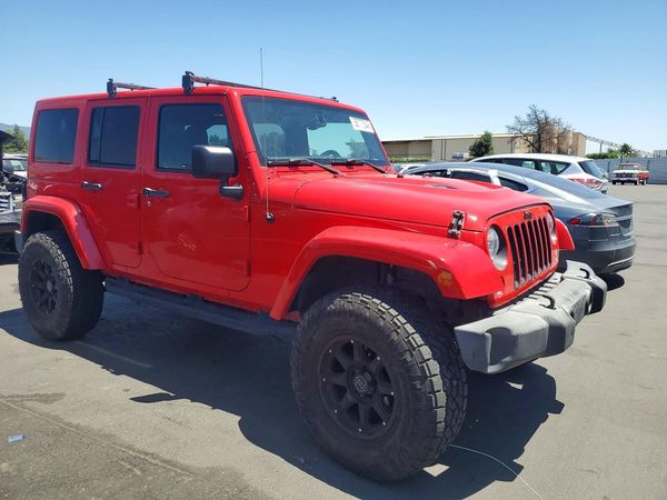 2015 JEEP WRANGLER UNLIMITED SAHARA 4X4