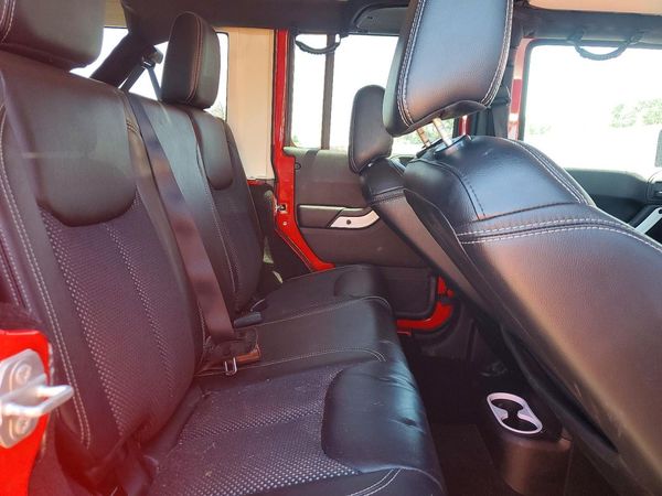 2015 JEEP WRANGLER UNLIMITED SAHARA 4X4