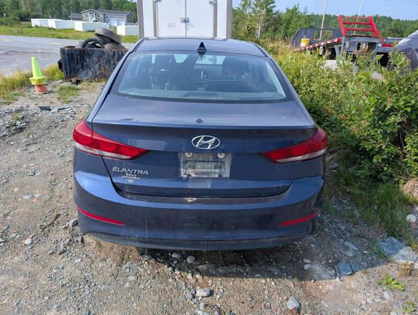 2018 HYUNDAI ELANTRA