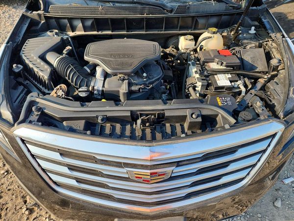 2018 CADILLAC XT5 Luxury