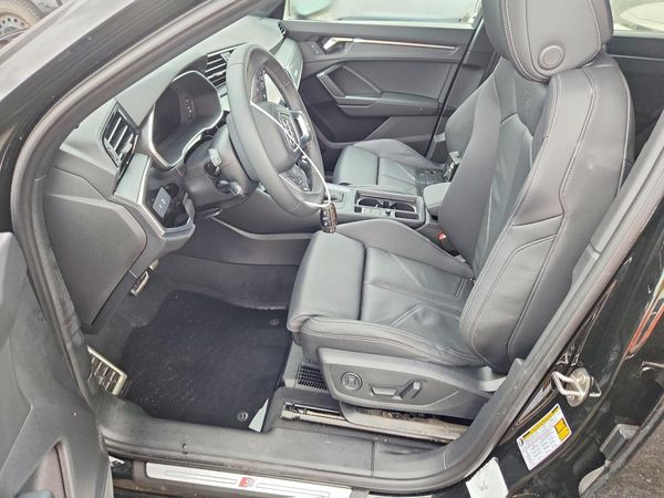2025 AUDI Q3 quattro Technik