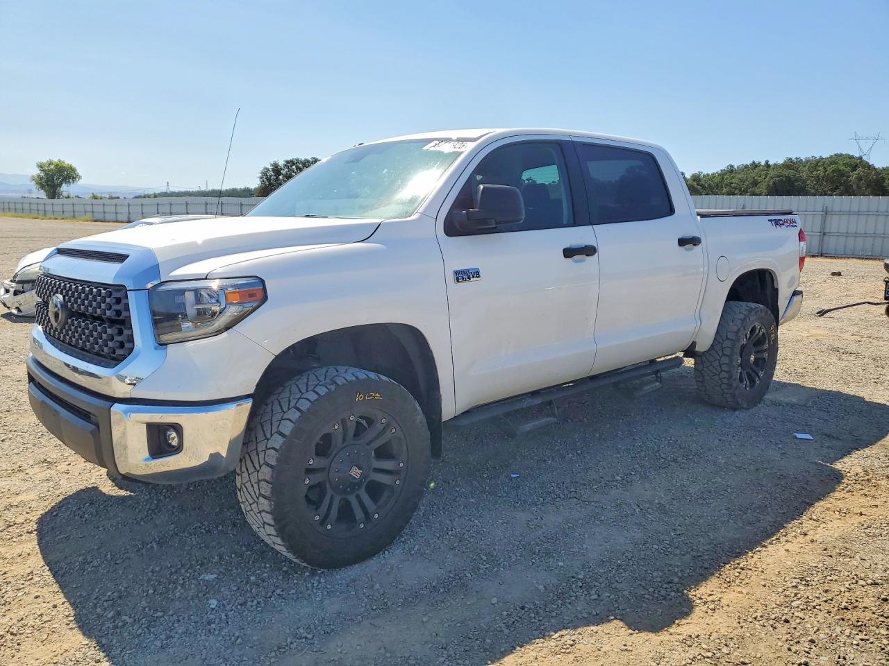 2018 TOYOTA TUNDRA SR5