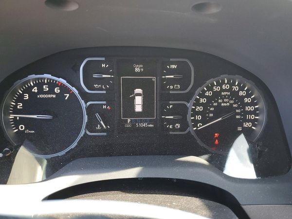 2018 TOYOTA TUNDRA SR5