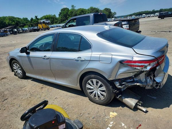 2020 TOYOTA CAMRY
