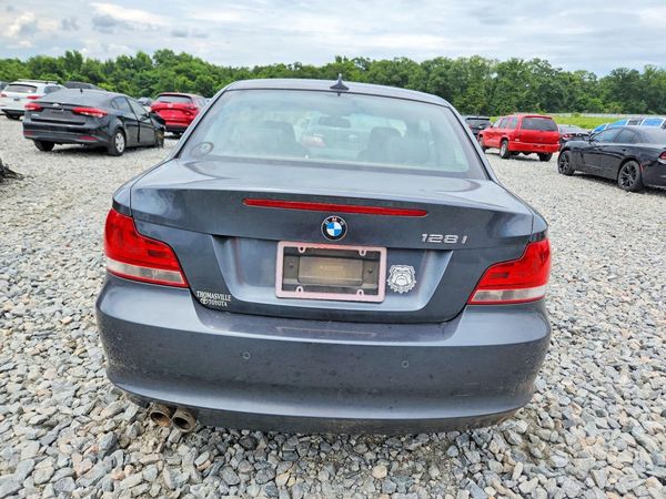 2013 BMW 128