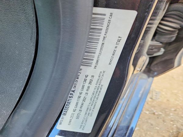 2018 MASERATI GHIBLI Luxury