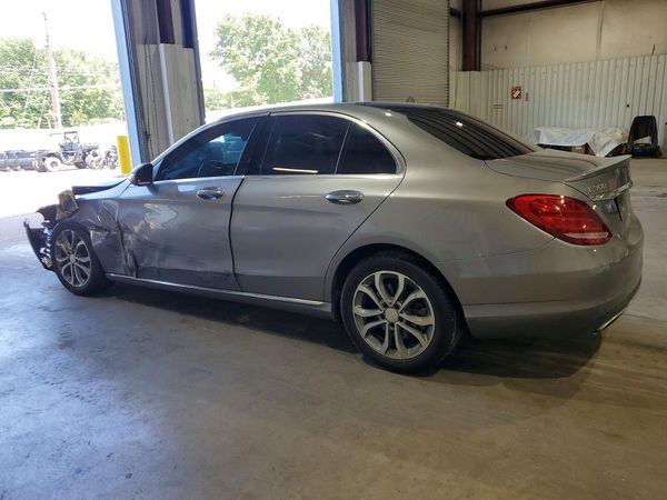 2016 MERCEDES-BENZ C C300