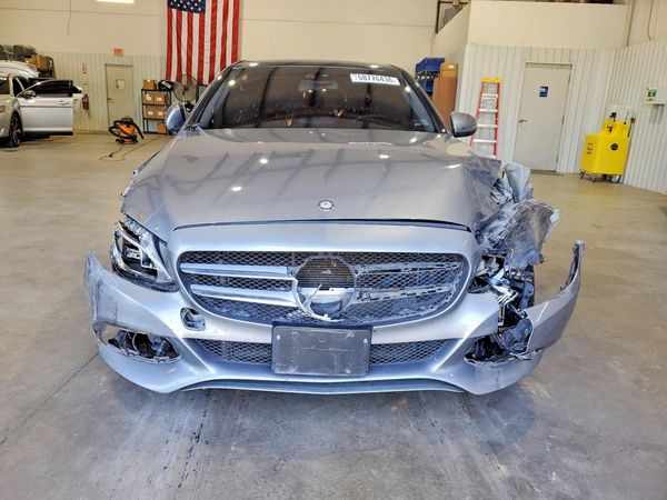 2016 MERCEDES-BENZ C C300