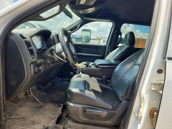 2021 RAM 3500 Crew Cab DRW — DENT