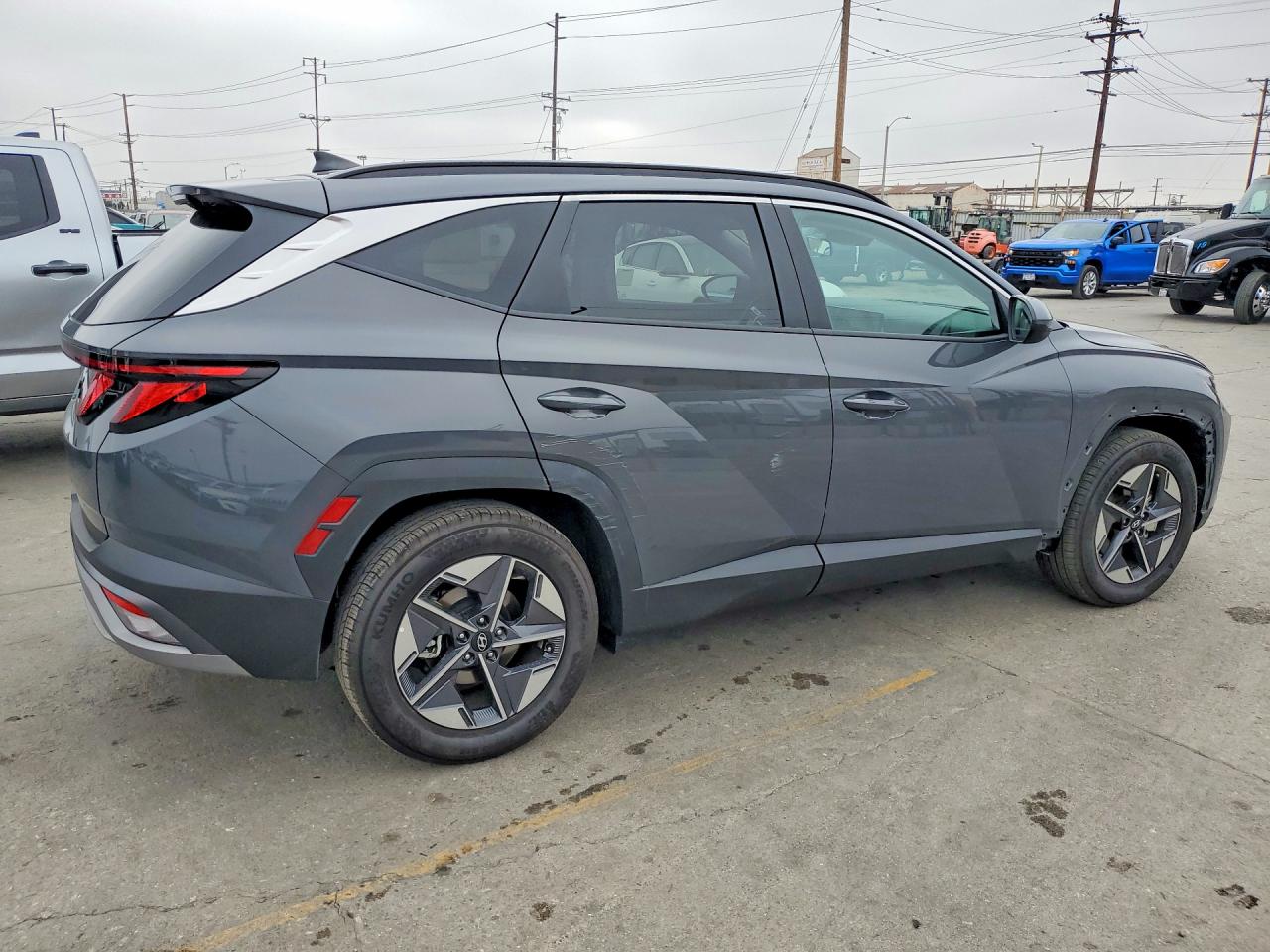 2025 HYUNDAI TUCSON SEL