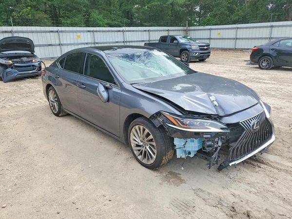 2020 LEXUS ES 350 Ultra Luxury