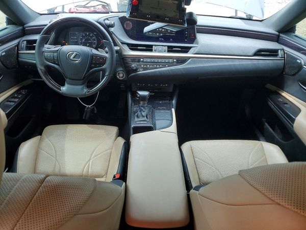 2020 LEXUS ES 350 Ultra Luxury