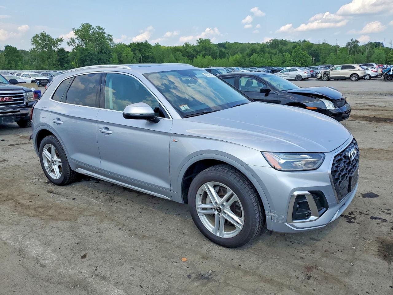 2023 AUDI Q5 E S Line quattro Premium