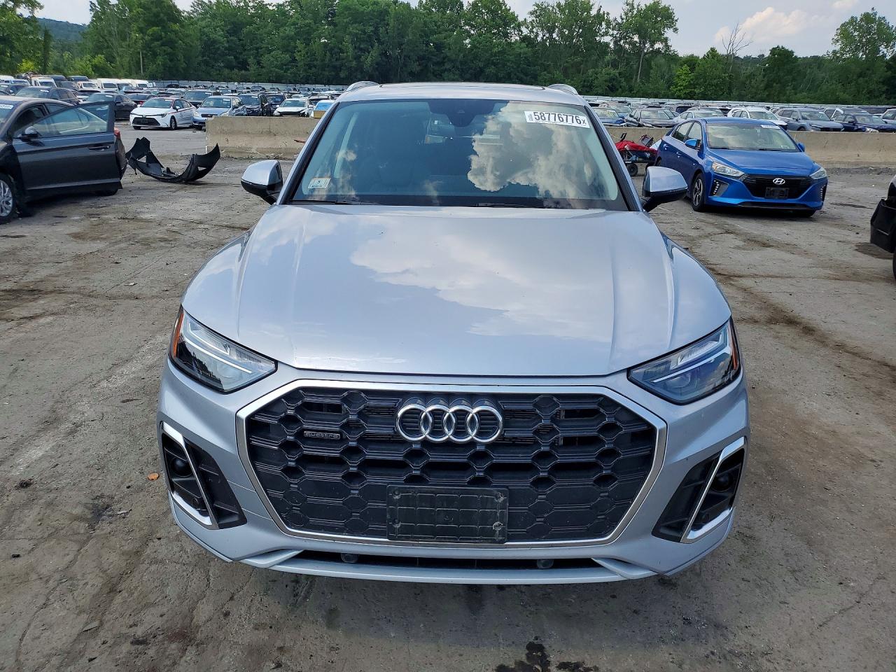 2023 AUDI Q5 E S Line quattro Premium